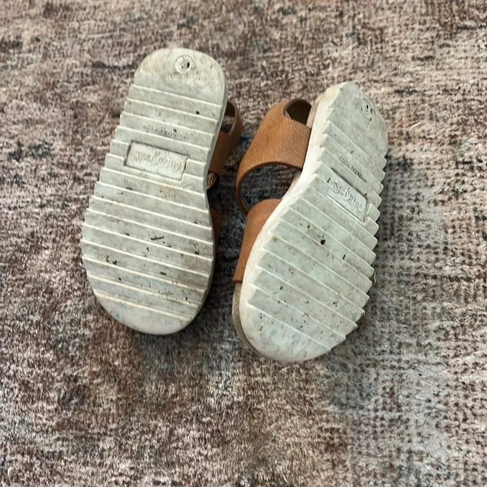 Cat & Jack Brown Sandals Size 6